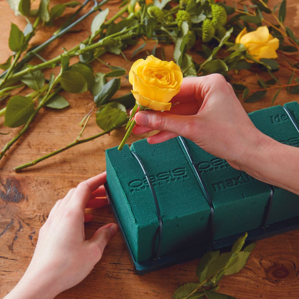 Floral Foam, Wet And Floral Form Blocks Flower Arrangement Kit For 